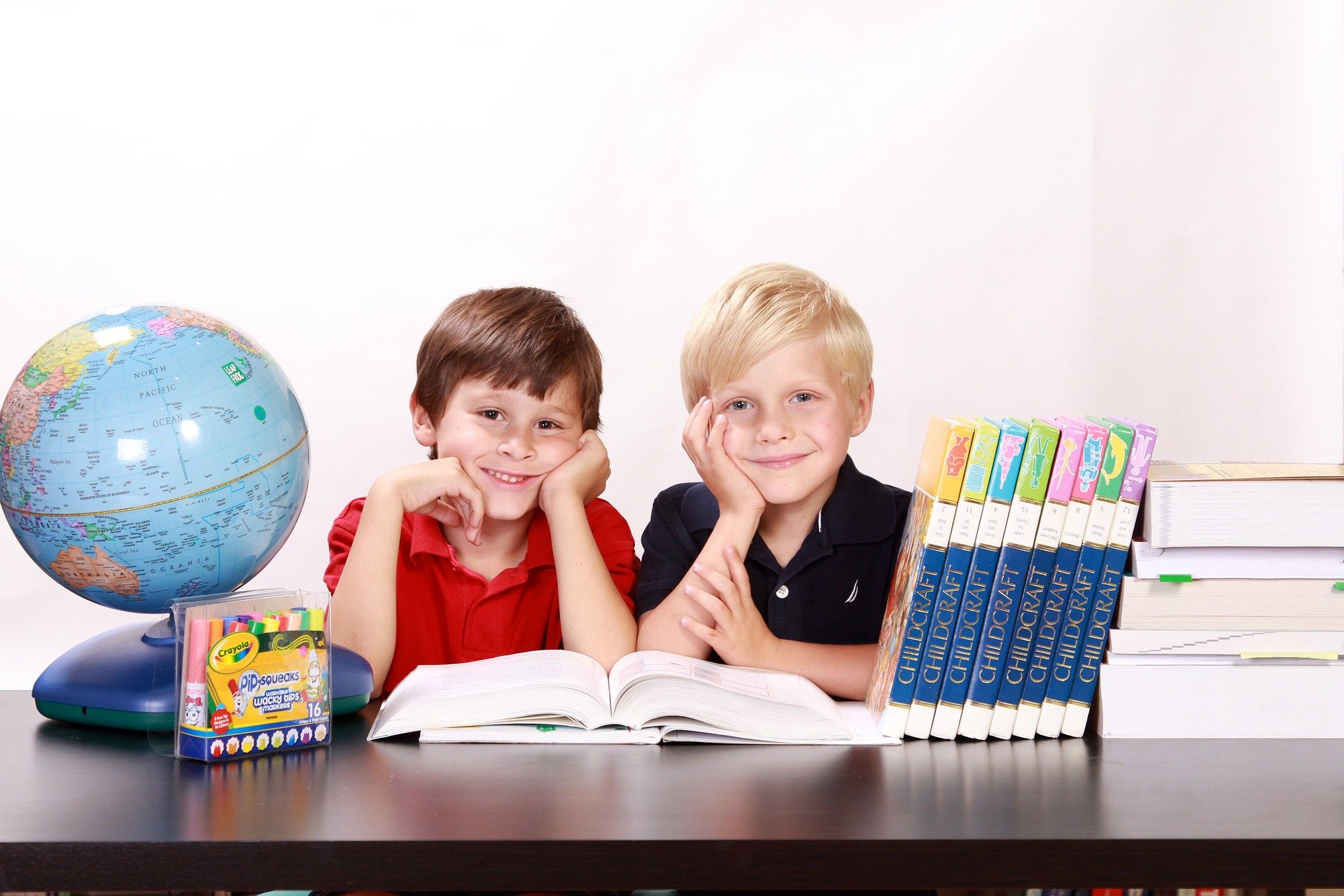  Fornitura dei libri di testo per la scuola primaria.